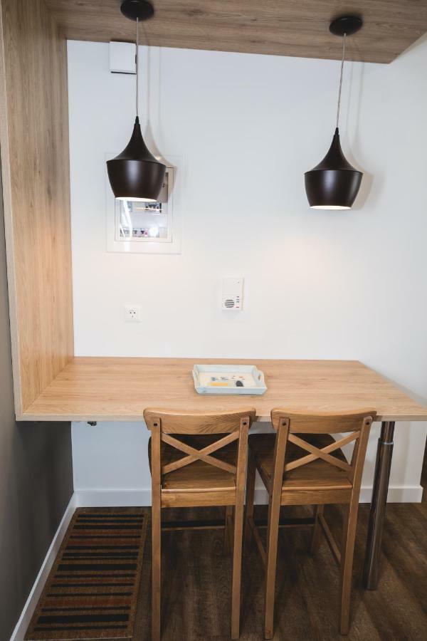 Ziva Apartment - 4Th Floor - Renovated 2019 Афіни Екстер'єр фото